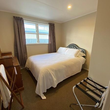 Birch Court - Harakeke Apartment Whanganui Exterior photo