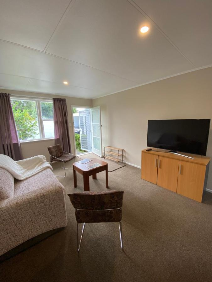 Birch Court - Harakeke Apartment Whanganui Exterior photo