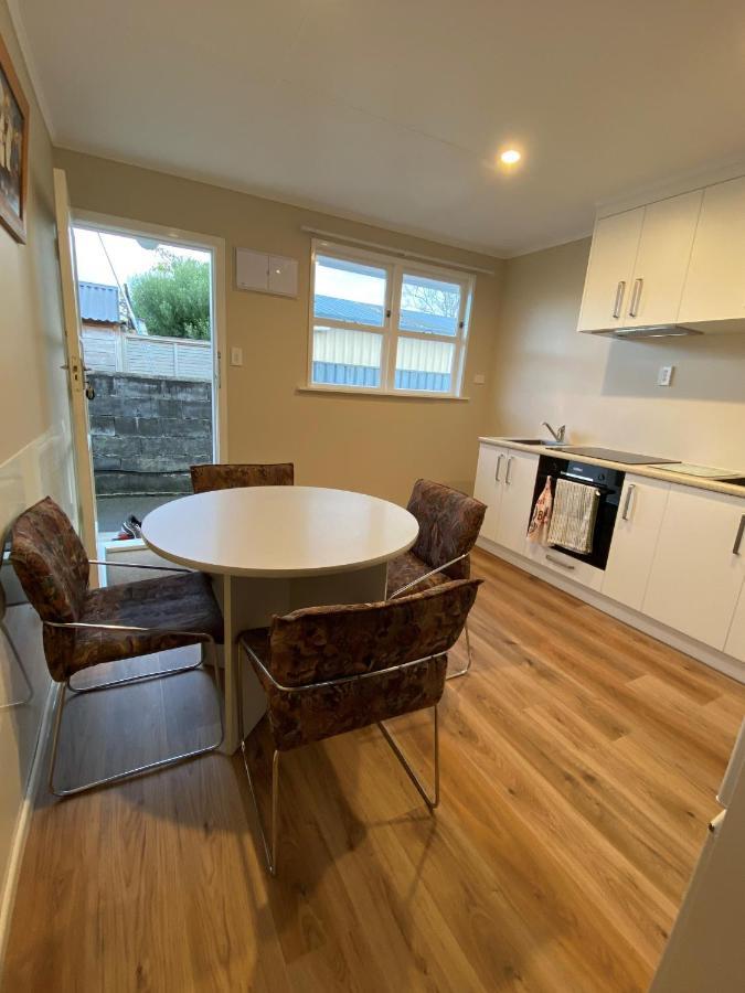 Birch Court - Harakeke Apartment Whanganui Exterior photo